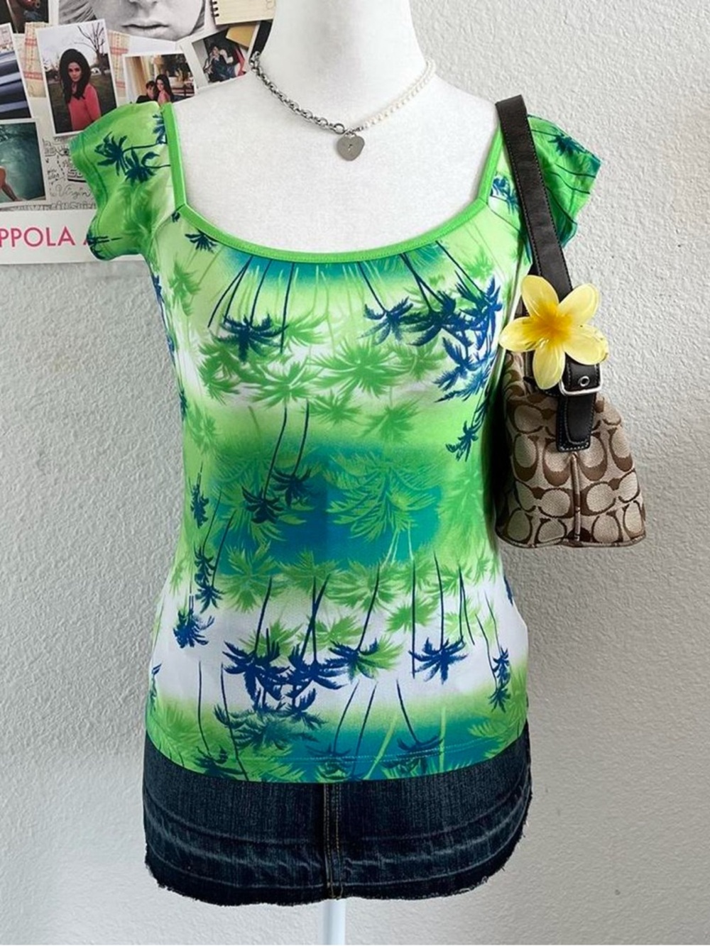 Vintage Y2K Deadstock Palm Tree Graphic Milkmaid Blouse Top